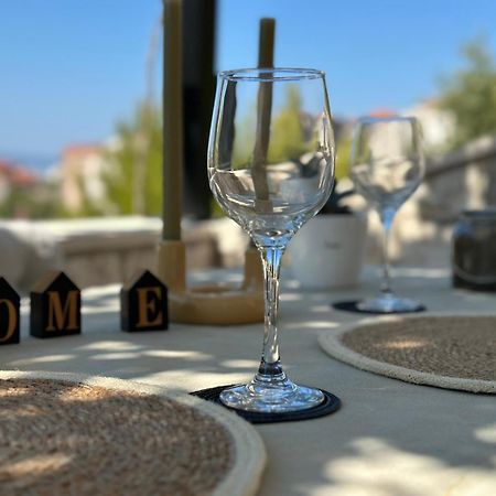 Romantic Stone- Studio Apartman オミシュ エクステリア 写真
